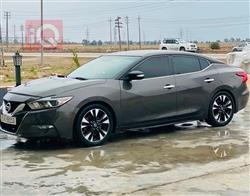 Nissan Maxima